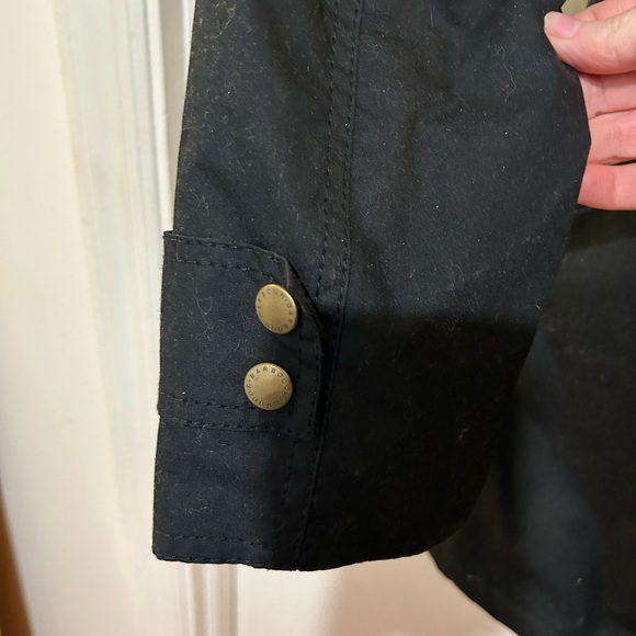 Barbour Squire Waxed Jacket with Quilted Lining - Picture 11 of 11